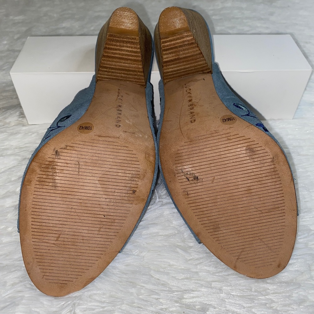Lucky Brand Chambray Suede embroidered Mules In Excellent Condition 10 - Picture 5 of 6